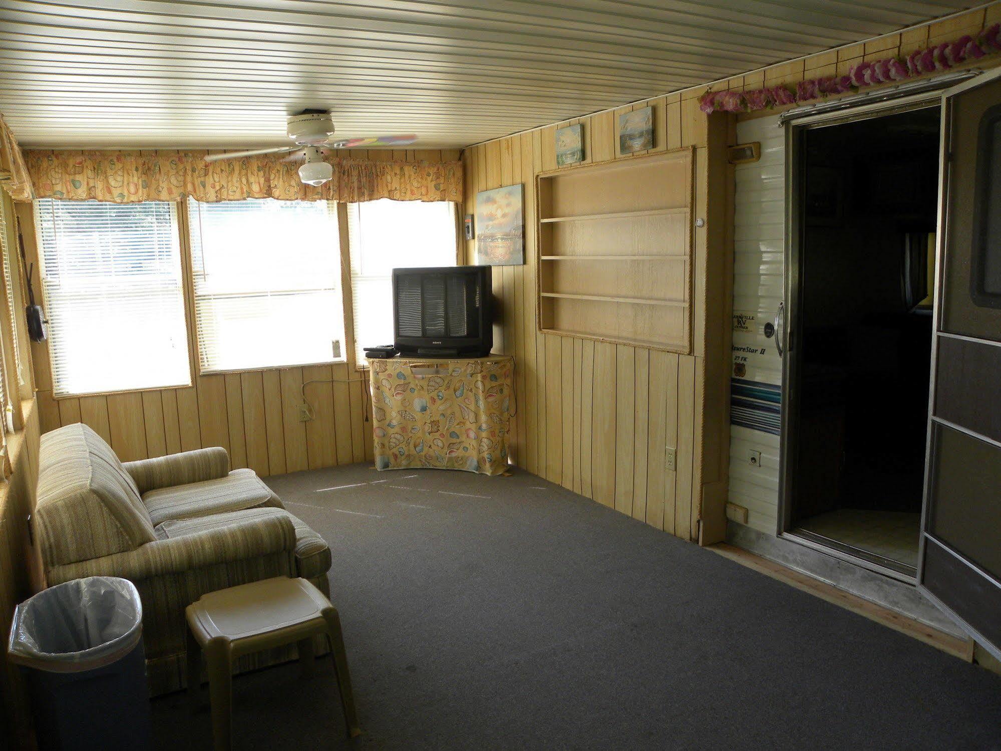Countryside Campground Apartment Mogadore Exterior foto