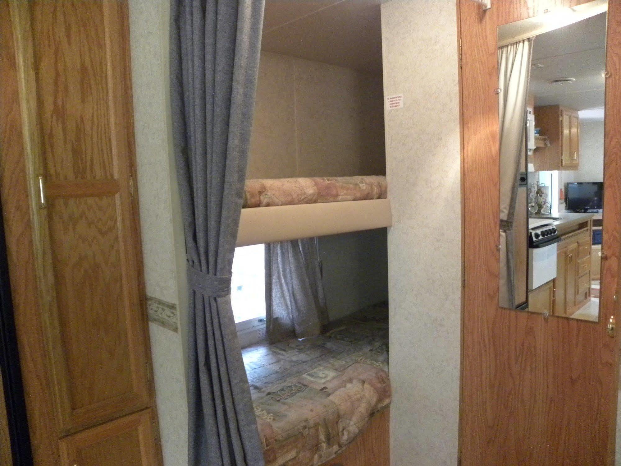 Countryside Campground Apartment Mogadore Exterior foto